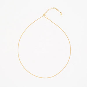 dainty gold curb choker necklace