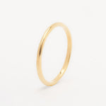 Load image into Gallery viewer, dainty gold classic ring
